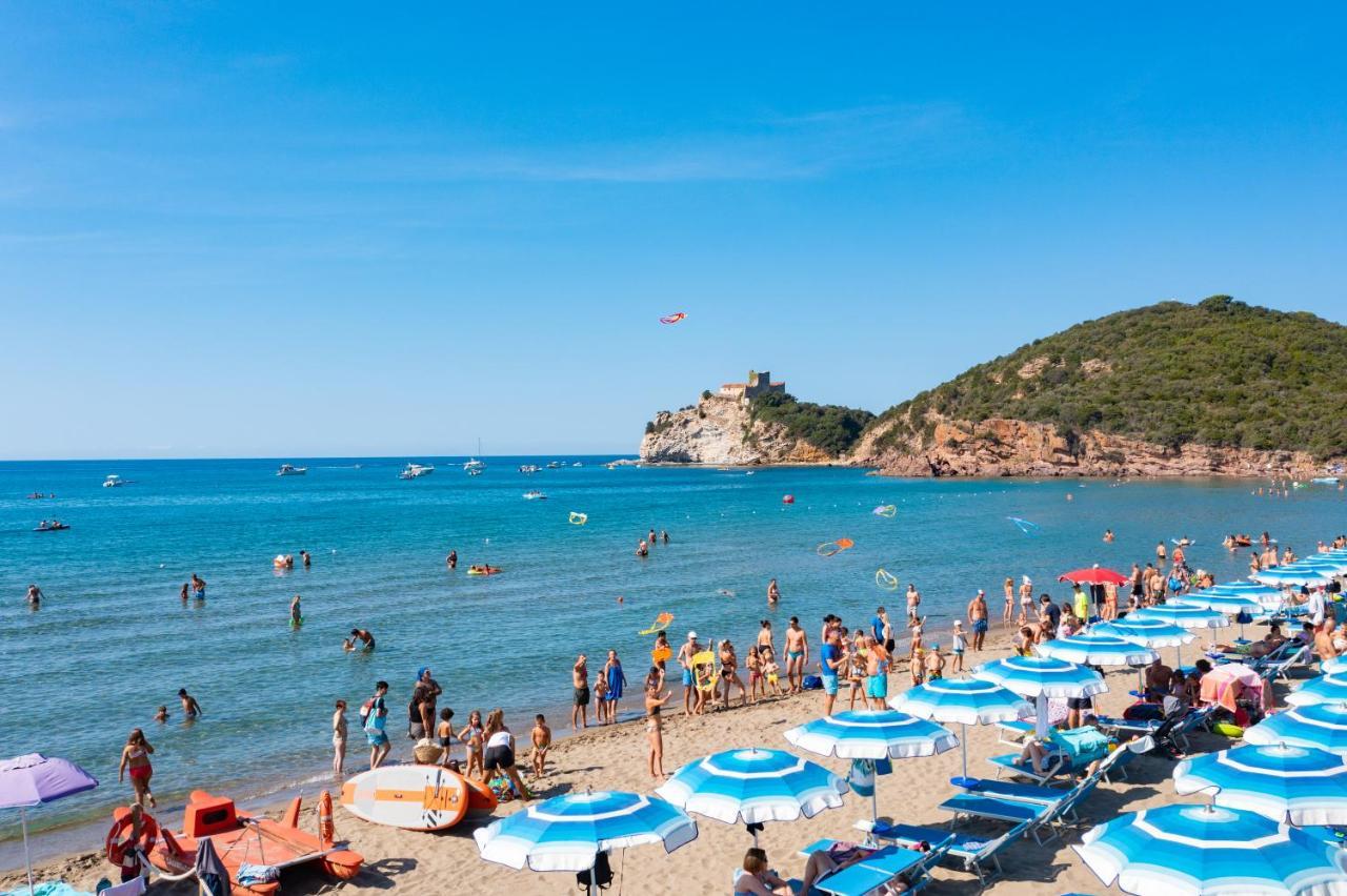 Camping Village Baia Azzurra Castiglione della Pescaia Exterior photo